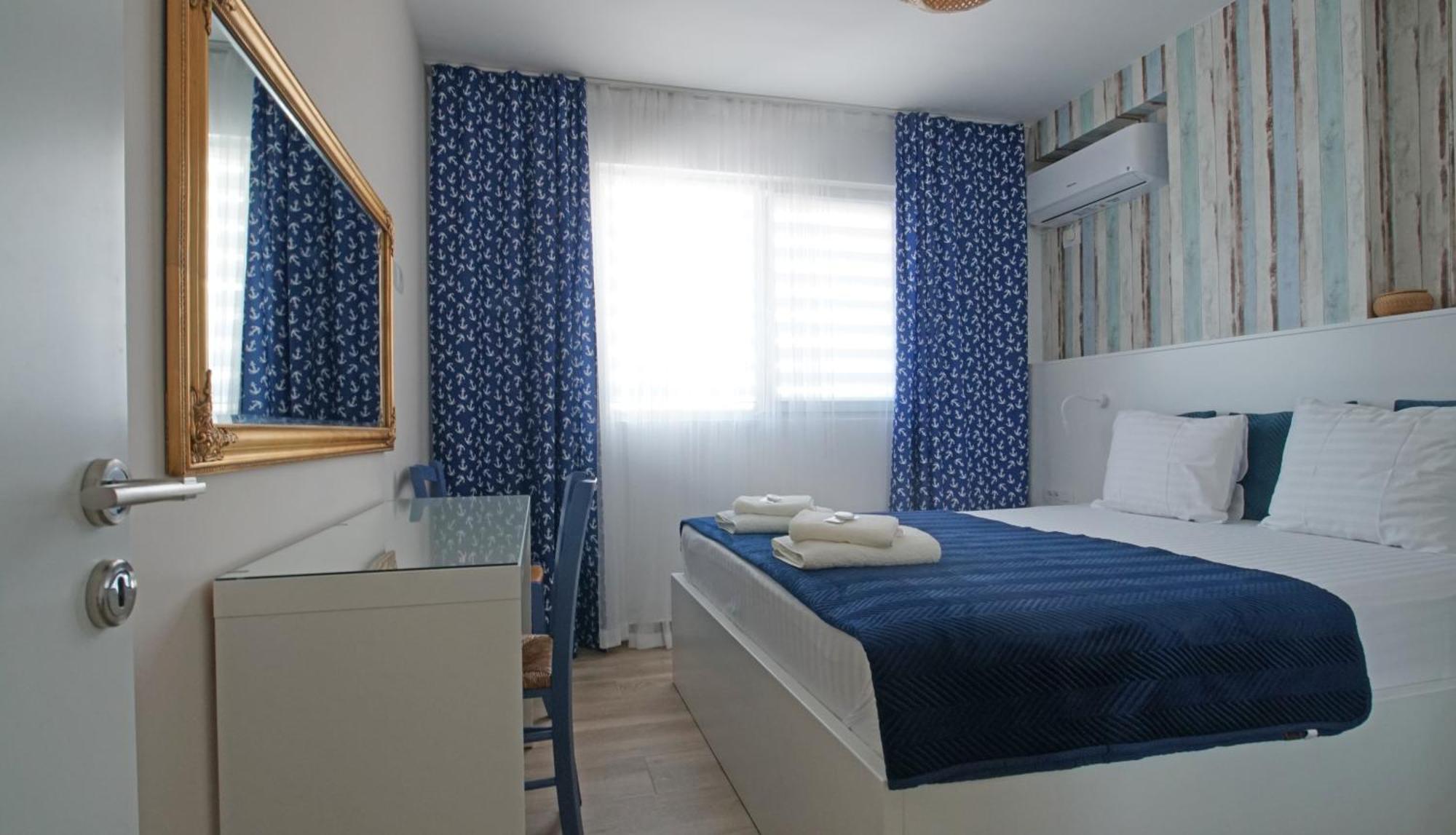 Blue Eye Apartment Саранда Екстер'єр фото
